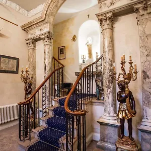 https://grosvenor-villa.tophotelsbath.com