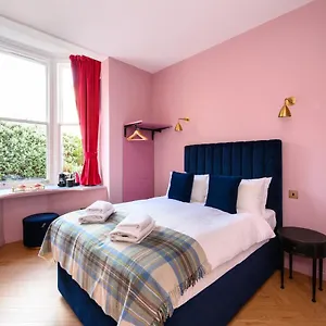 Locanda Comfortable Ground Floor Double, Edimburgo